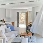 Villa Olithos *