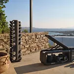 Villa Olithos *