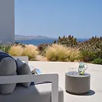 Olithos Villa *